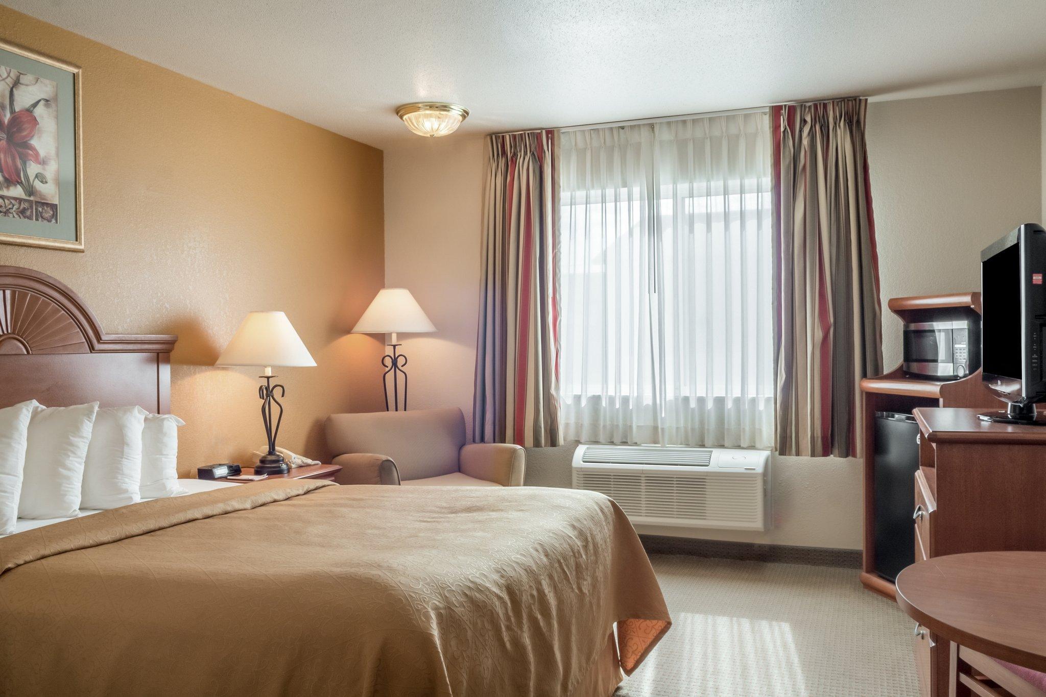 Quality Inn Huron Extérieur photo