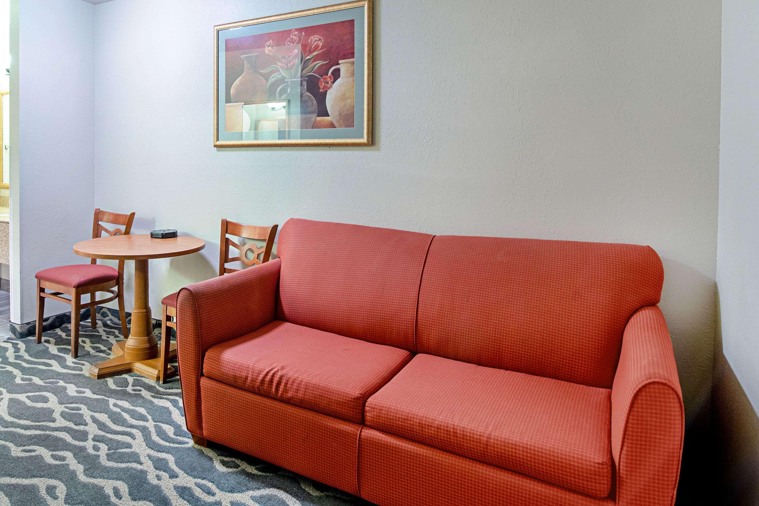 Quality Inn Huron Extérieur photo