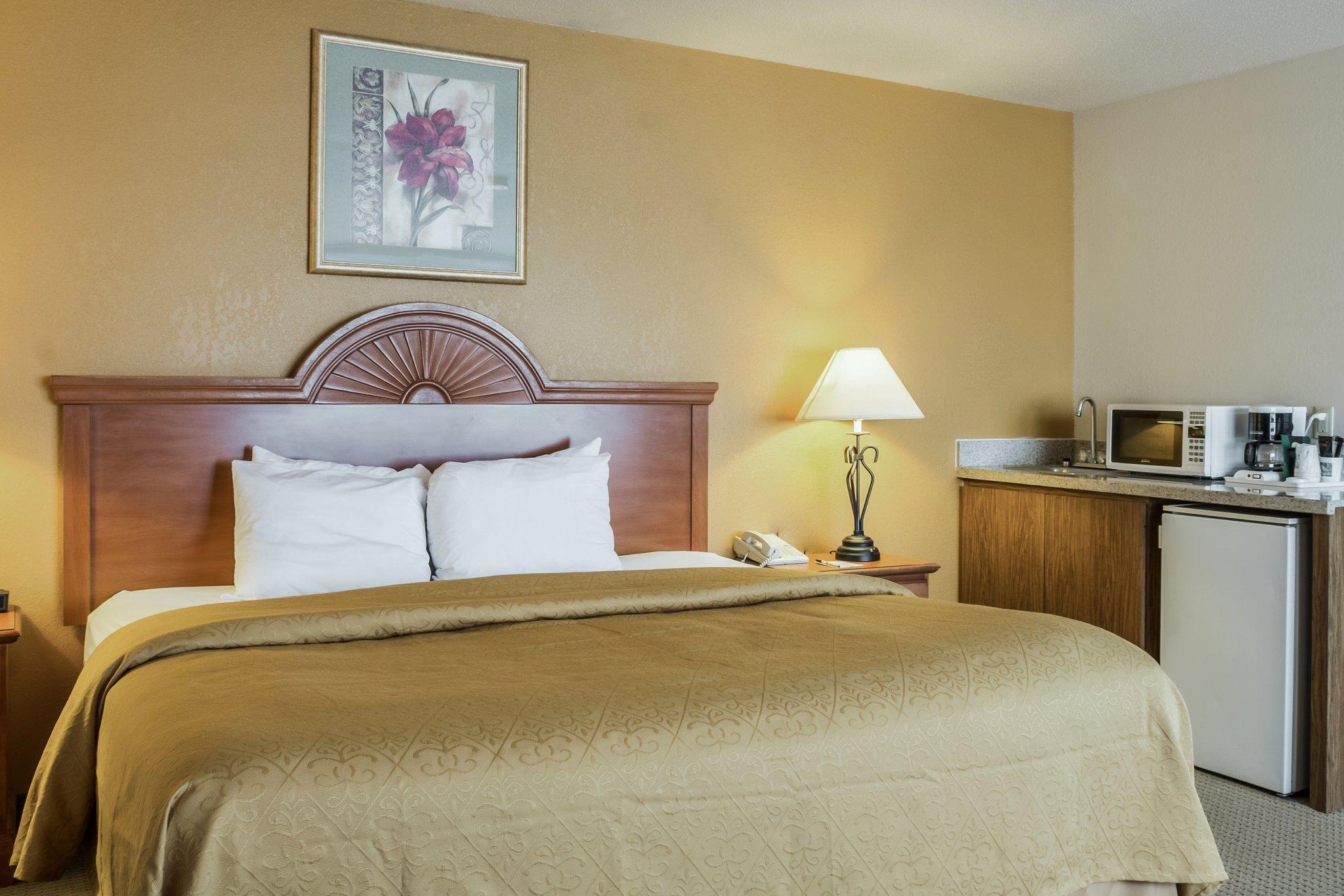 Quality Inn Huron Extérieur photo